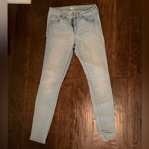 Old Navy Women's Light Blue Skinny Jeans 6 long